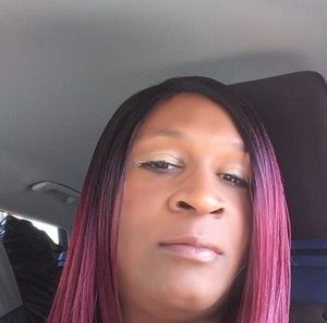 Meet your Posher, Lynette